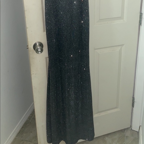 Formal Dress. 85$ BrandNew - Picture 3 of 4
